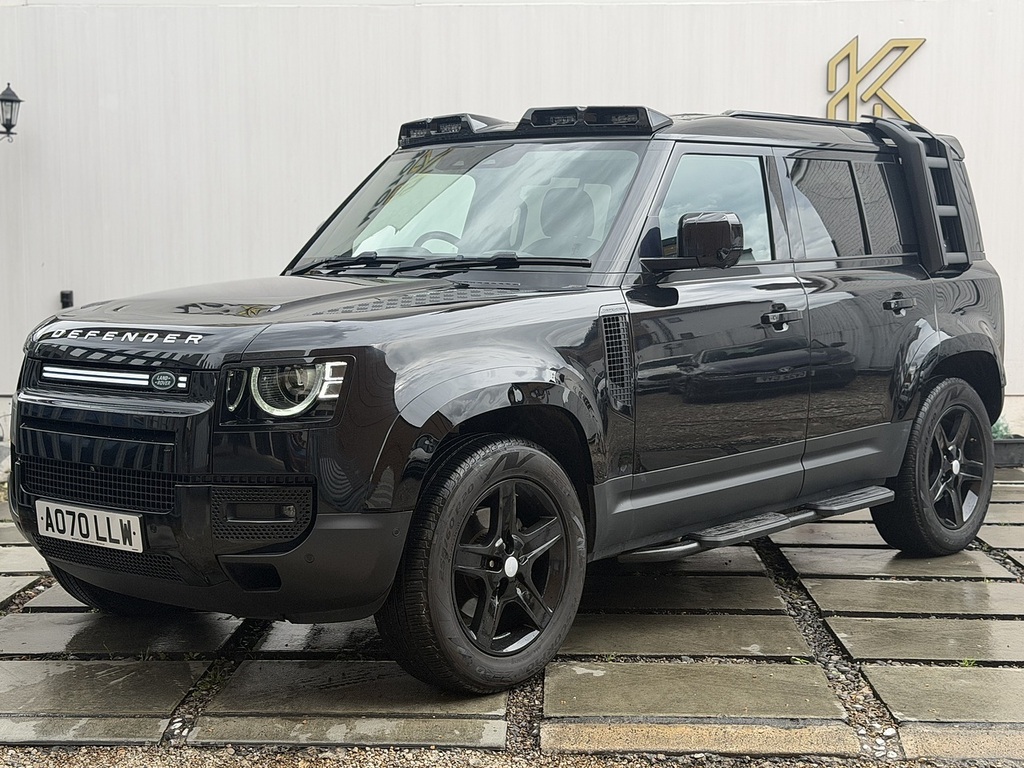 Land Rover Defender 110 Se Brown #40