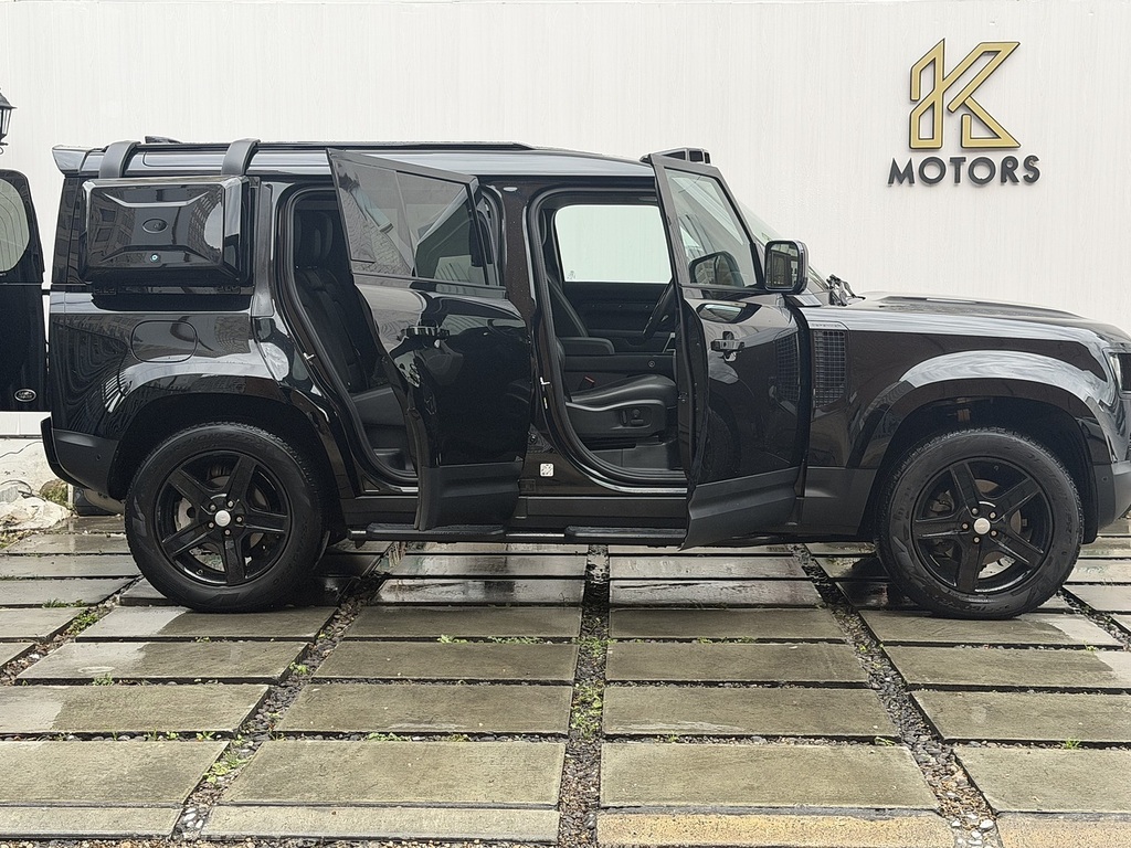 Land Rover Defender 110 2.0 Sd4 Se Suv 4Wd Euro 6 Ss 2 Black #4
