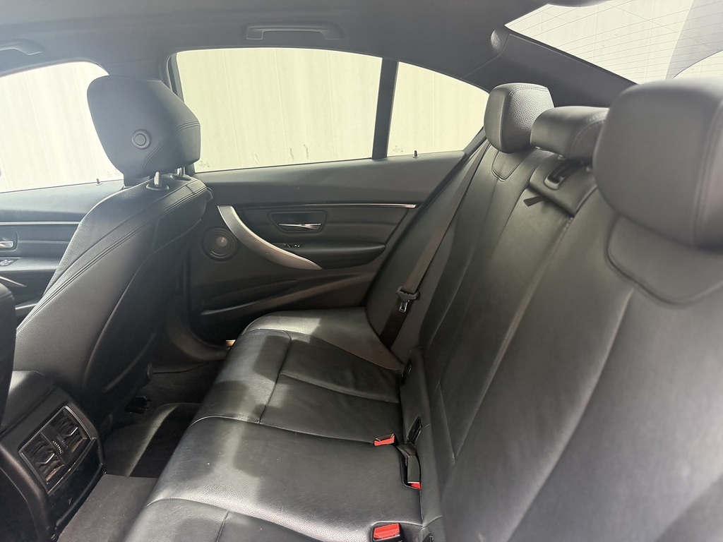 BMW 3 Series 320D Se White #33