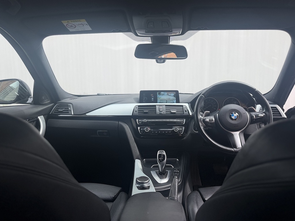 BMW 3 Series 320D Se White #14