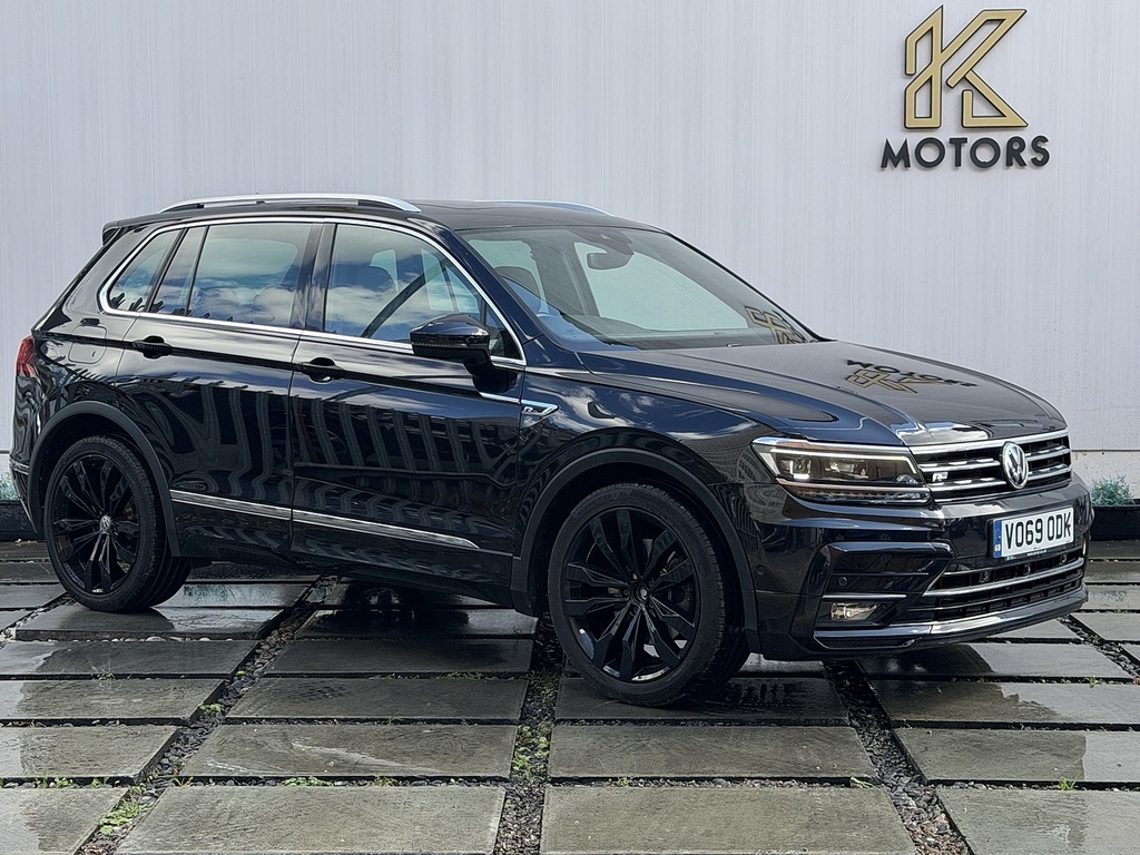 Volkswagen Tiguan 2.0 Tsi R-line Tech Suv Dsg 4Motion Eur Black