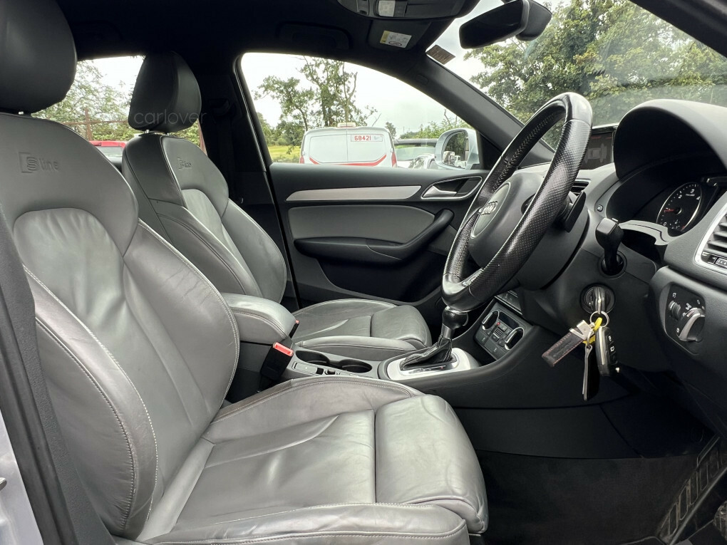 Audi Q3 2L Black Edition Grey #13