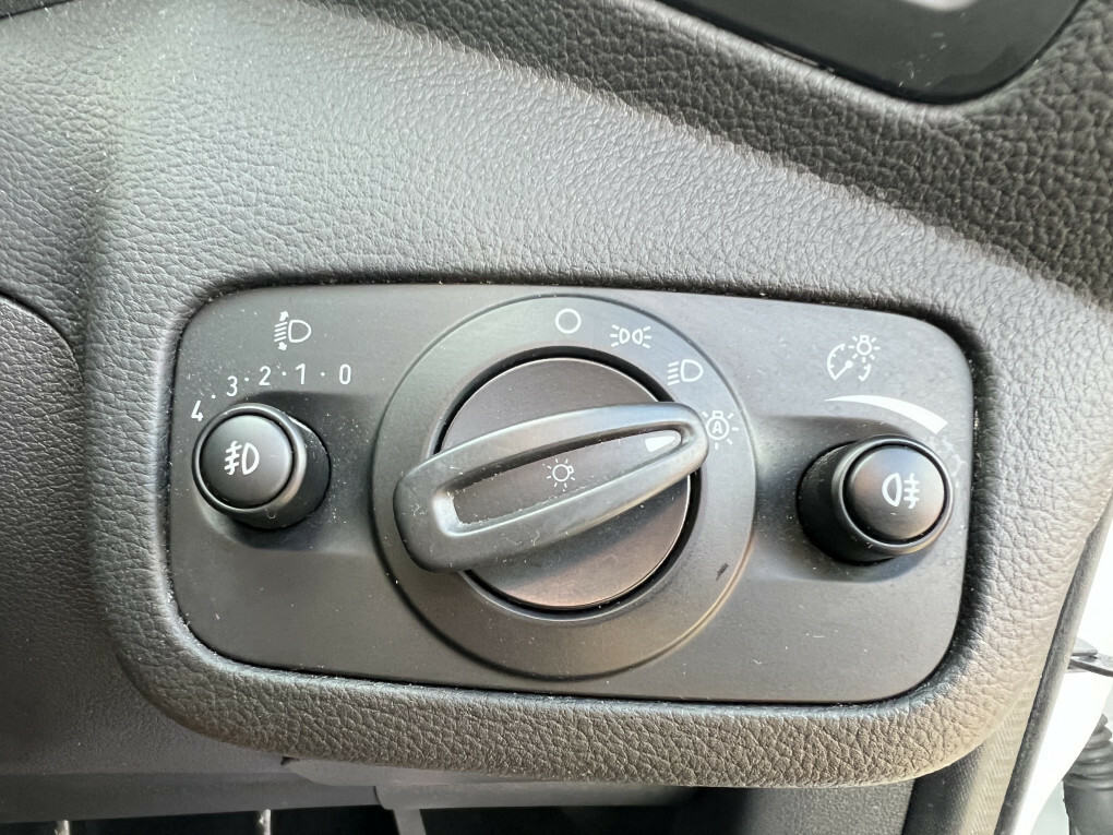 Ford Kuga St-line Tdci White #18