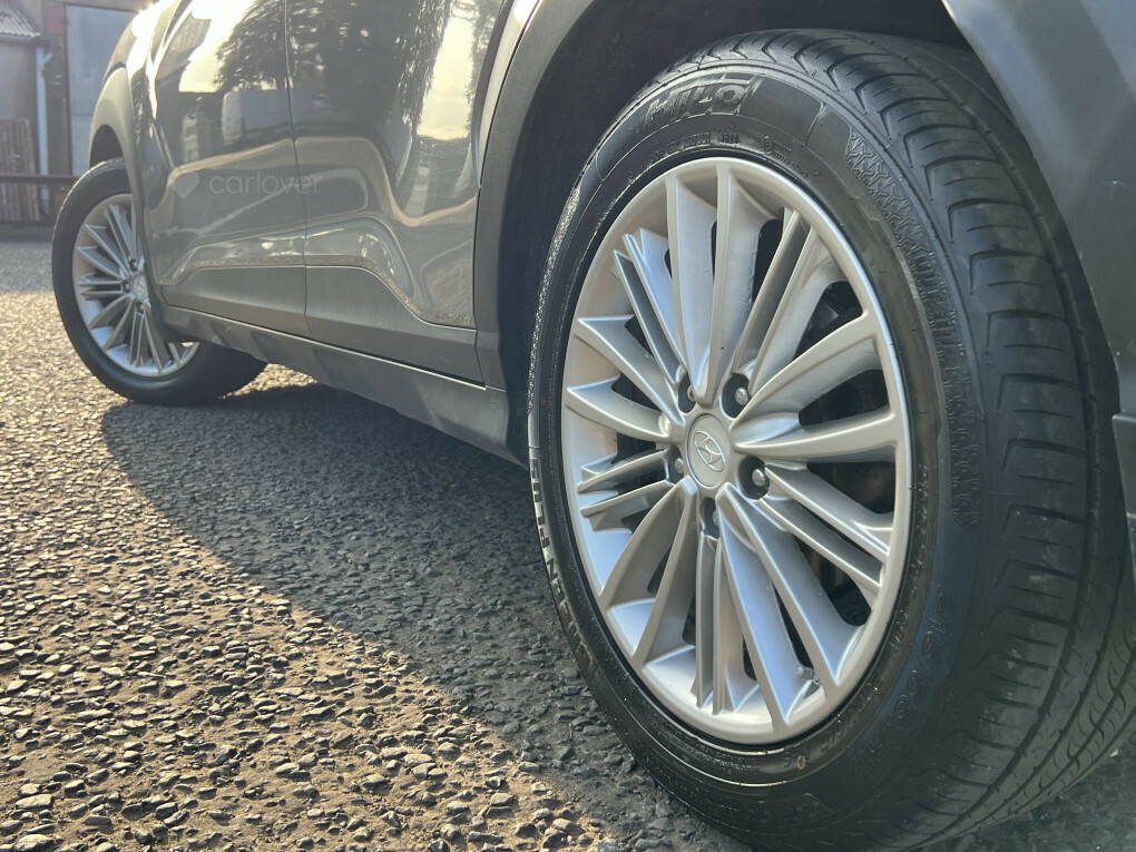 Hyundai Kona Se Silver #8