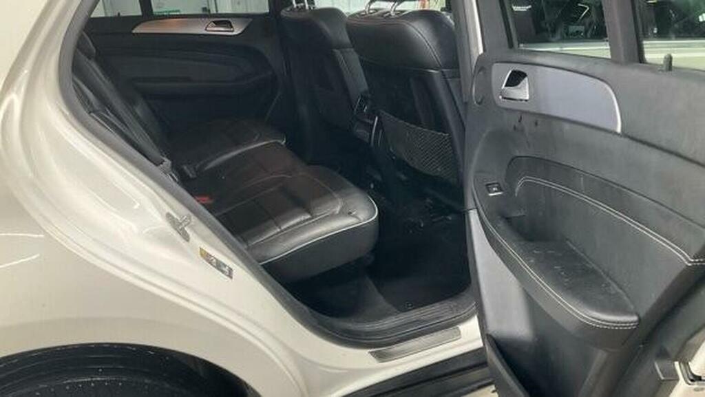 Mercedes-Benz M Class Silver #10