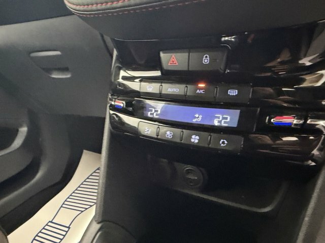 Peugeot 208 Hatchback E  #13