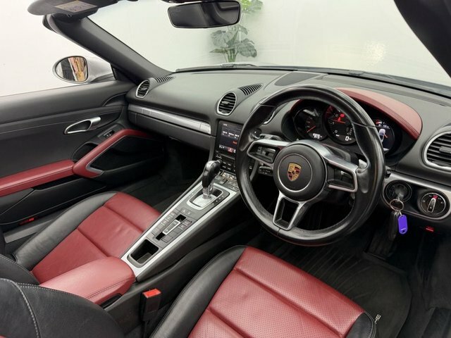 Porsche 718 Boxster Boxster Silver #9