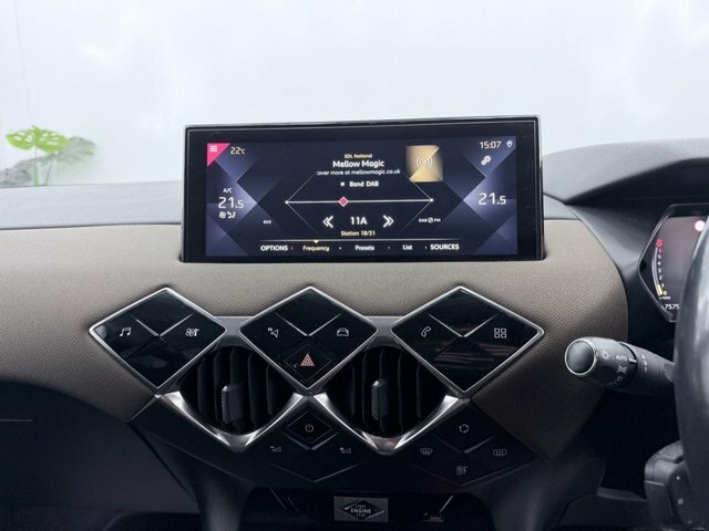 DS DS 3 Crossback 1.2 Puretech Prestige Crossback Eat8 Eu Grey #13