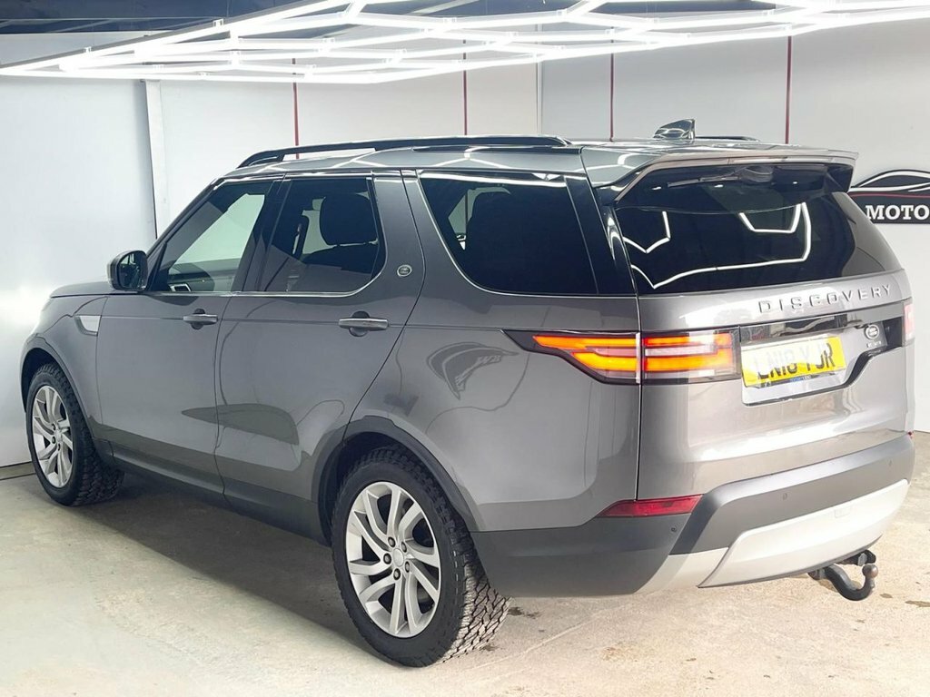 Land Rover Discovery  Silver #10