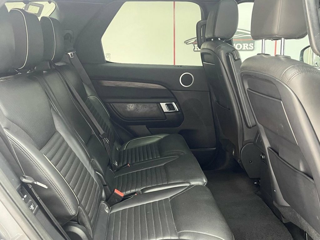 Land Rover Discovery  Silver #44