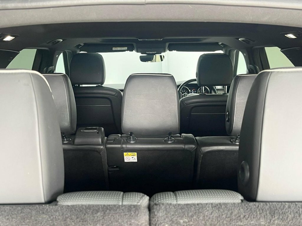 Land Rover Discovery  Silver #40