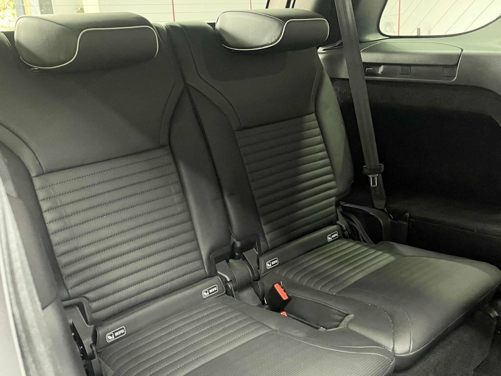 Land Rover Discovery  Silver #45