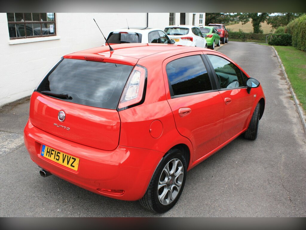 Fiat Punto 1.2 Easy Hatchback Euro 6 69 Bhp Red #5