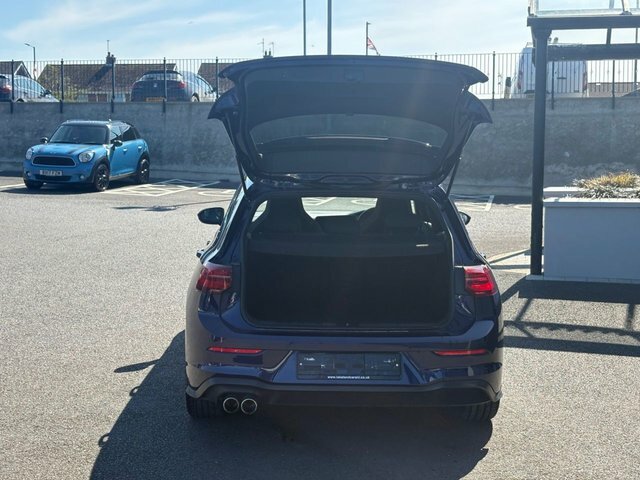 Volkswagen Golf 1.4 Tsi Bluemotion Tech Se Nav Dsg Red #8