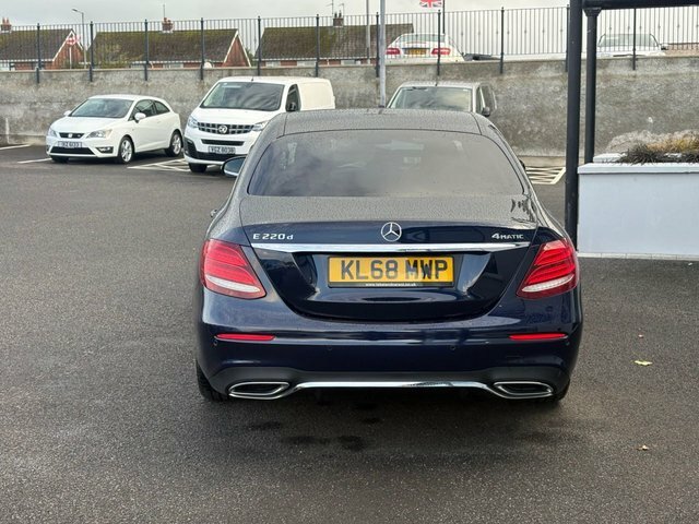 Mercedes-Benz E Class E220d Amg Line Premium 9G-tronic #7
