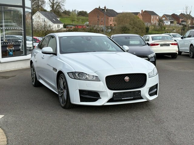 Jaguar XF Automatic White #4