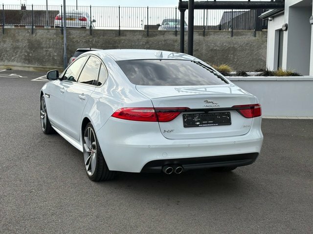 Jaguar XF Automatic White #6