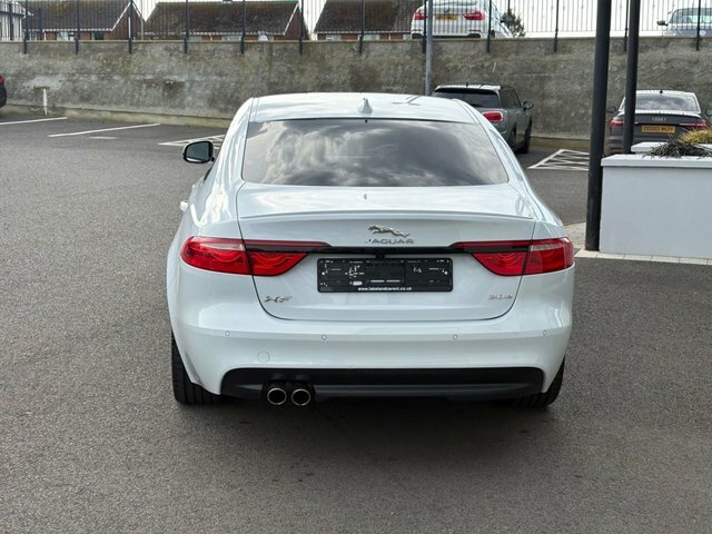 Jaguar XF Diesel Blue #7