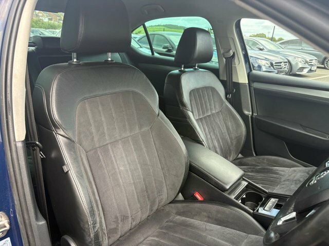 Skoda Superb 2.0 Tdi Scr 190Ps Sel Executive Hatchback Grey #10