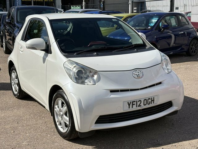 Toyota IQ 1.0 Vvt-i Hatchback Euro 5 68 P White