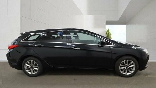 Hyundai I40 1.7 Crdi Blue Drive Se Nav Tourer Manua Black #5
