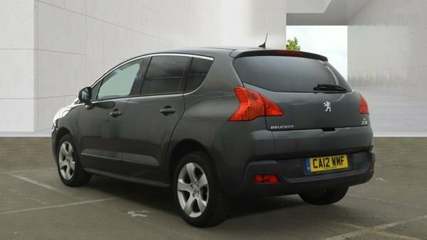 Peugeot 3008 1.6 E-hdi Active Suv Egc Euro 5 S S Grey #3