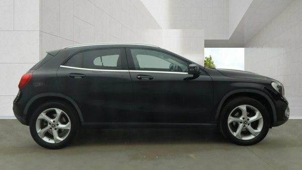Mercedes-Benz GLA Class 1.6 Gla200 Sport Suv Euro 6 S S Black #5