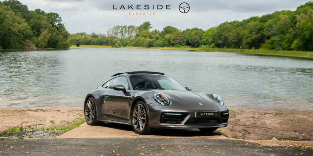 Porsche 911 3.0 T 992 Carrera S Grey
