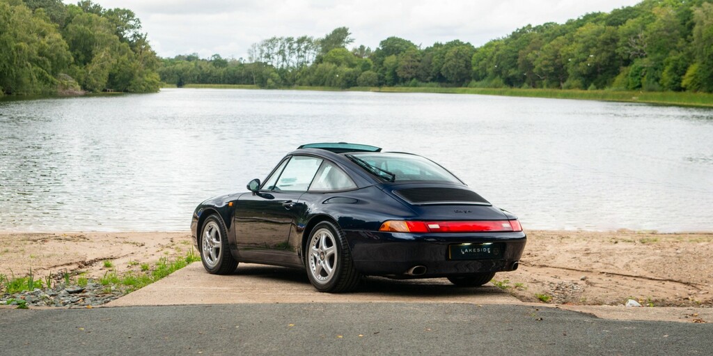 Porsche 911 Carrera Black #4