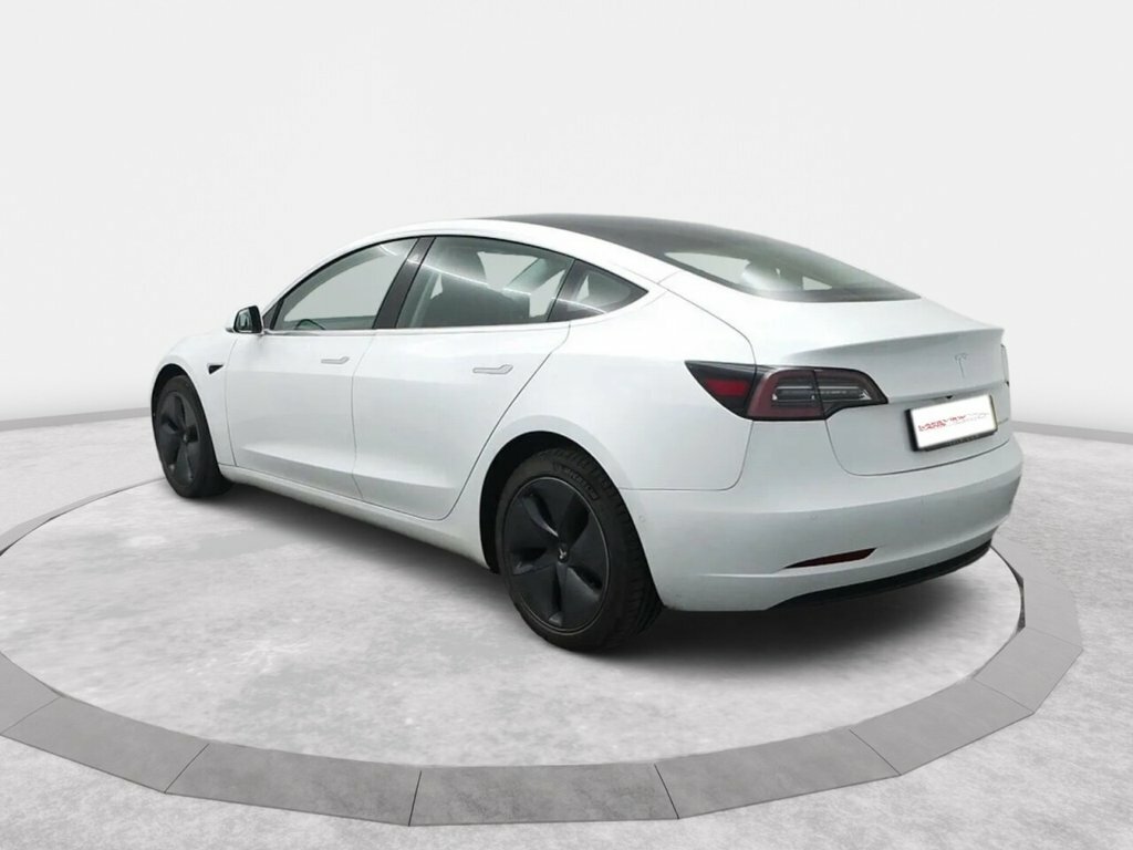 Tesla Model 3 Saloon White #2