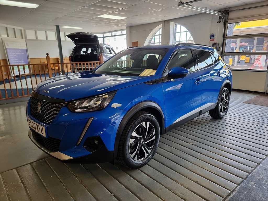 Peugeot 2008 1.2 Puretech Allure Premium Suv Eat Eur Blue #3