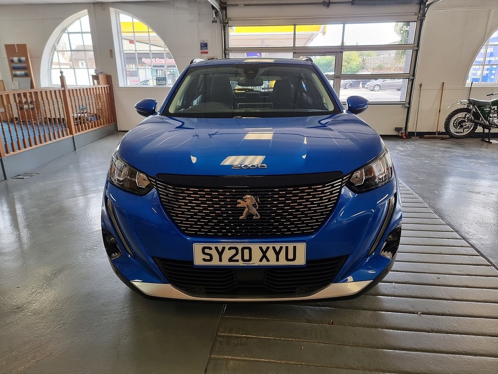 Peugeot 2008 1.2 Puretech Allure Premium Suv Eat Eur Blue #2