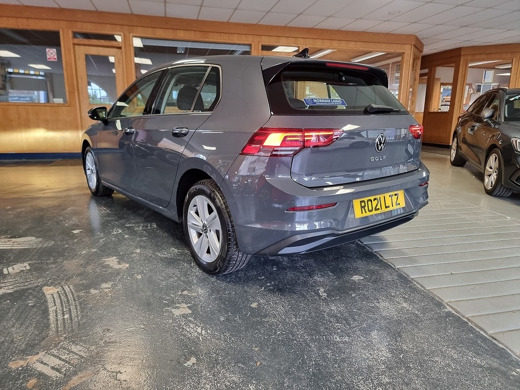 Volkswagen Golf 1.5 Tsi Life Hatchback Euro 6 S Grey #4