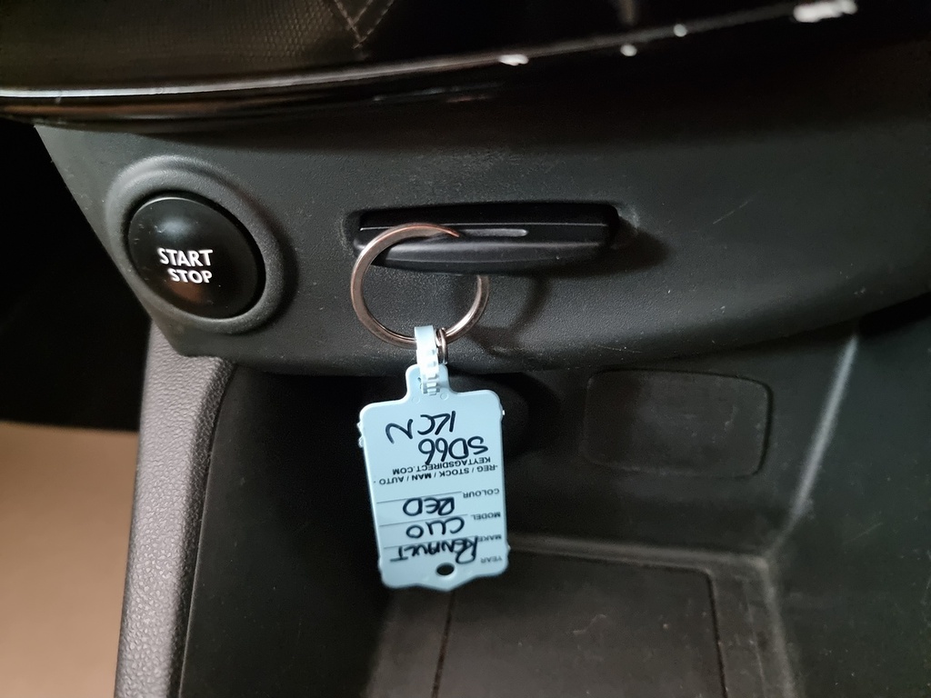 Renault Clio 1.2 16V Dynamique Nav Euro 6 White #35