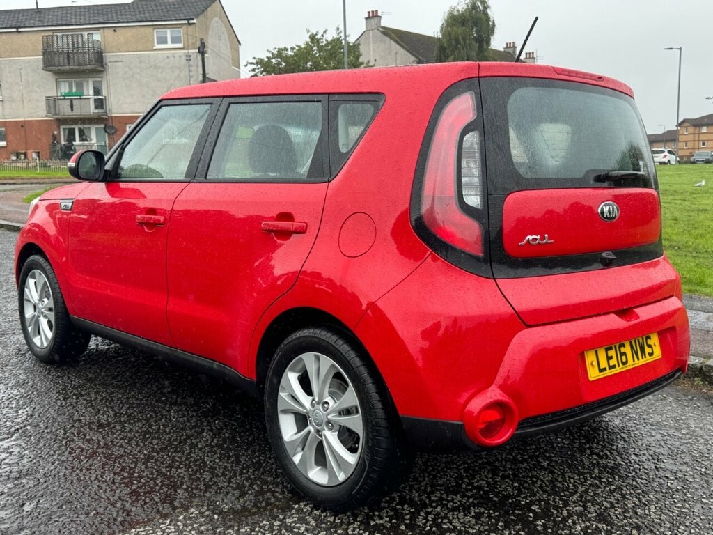 Kia Soul 1.6L Connect Red #3
