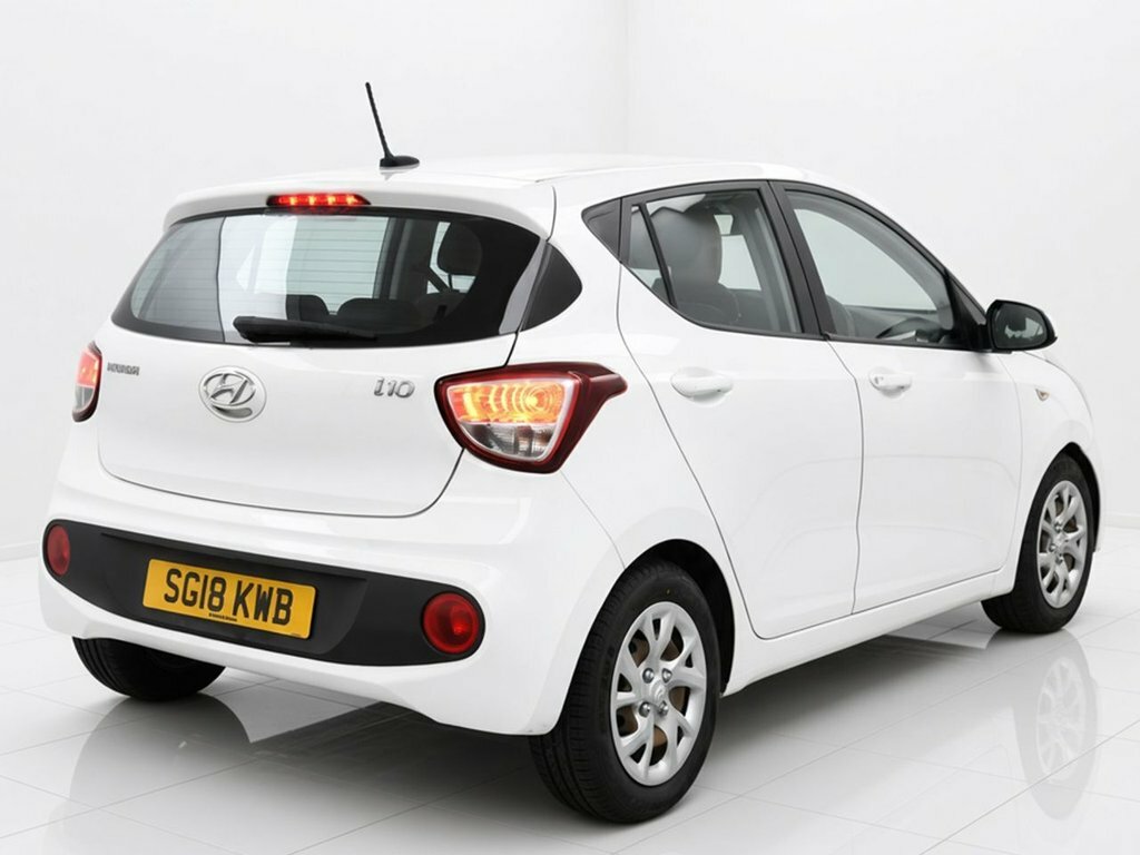 Hyundai I10 1.2L Se White #3