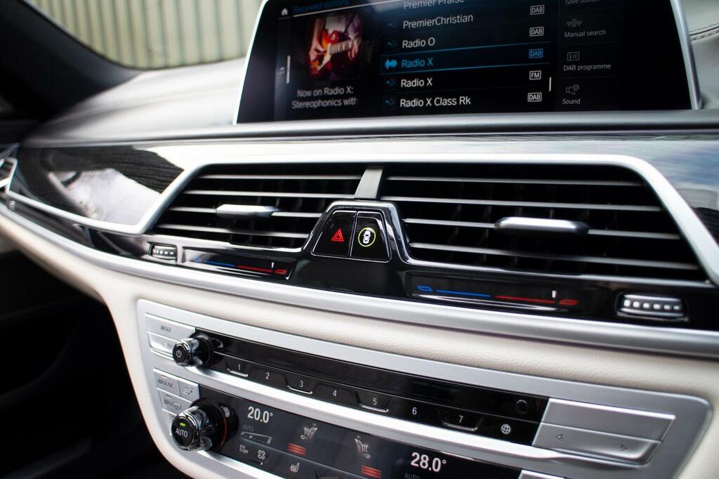 BMW 7 Series 740I 4dr Auto Black #30