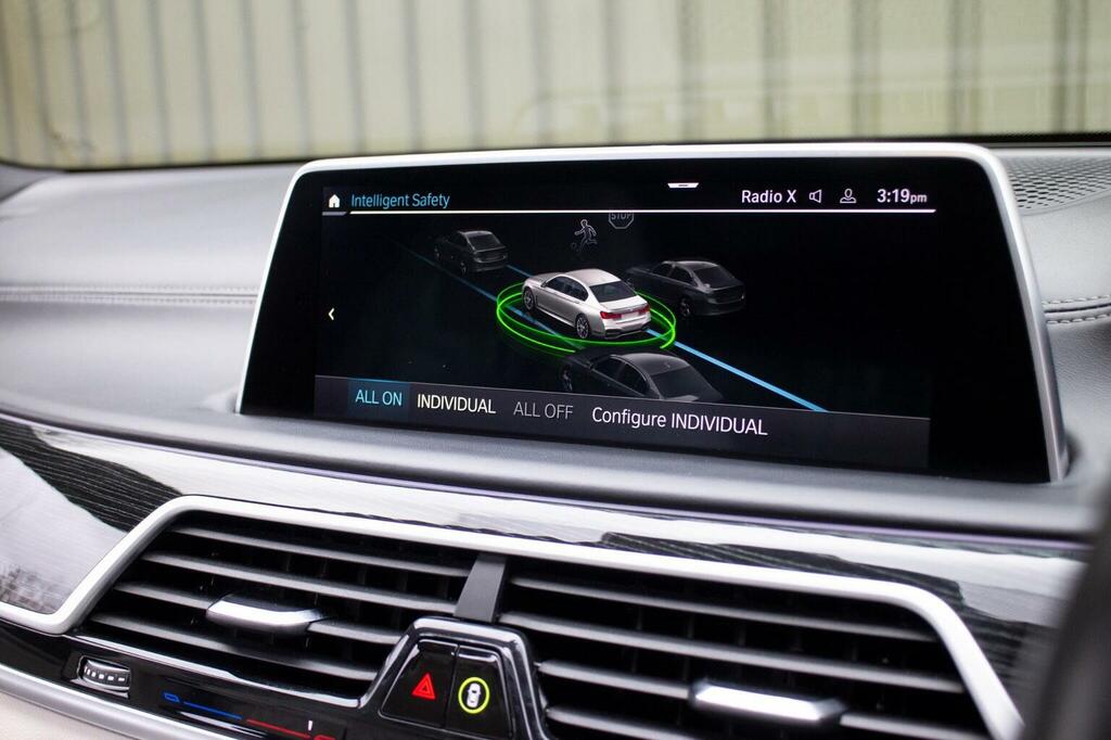 BMW 7 Series 740I 4dr Auto Black #31