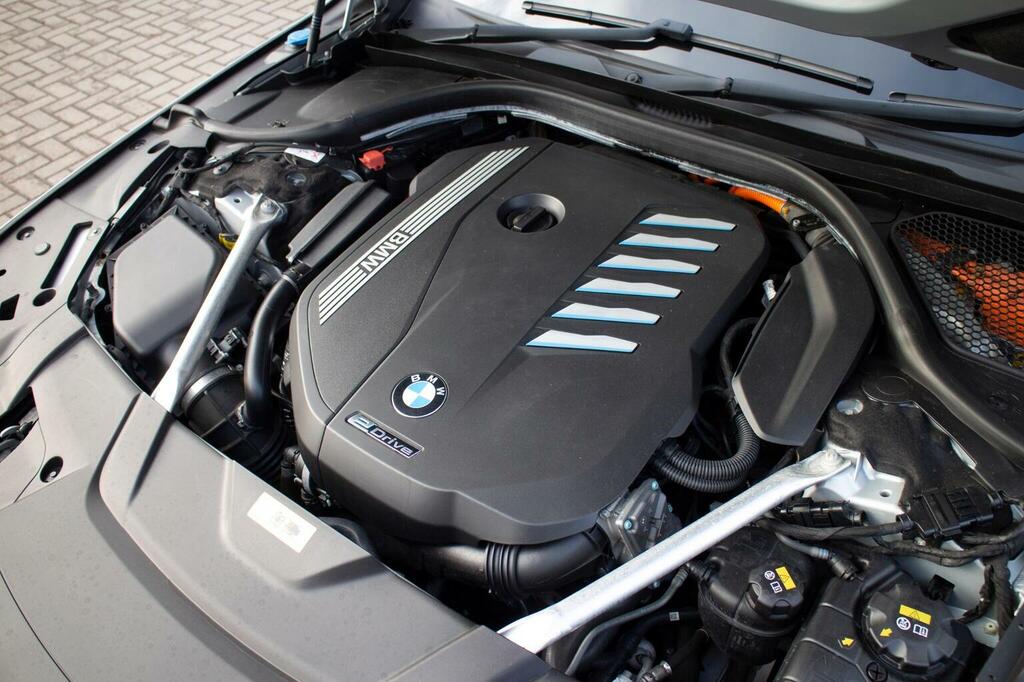 BMW 7 Series 740I 4dr Auto Black #10