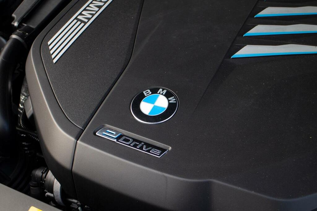 BMW 7 Series 740I 4dr Auto Black #12