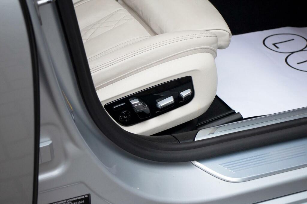 BMW 7 Series 740I 4dr Auto Black #29