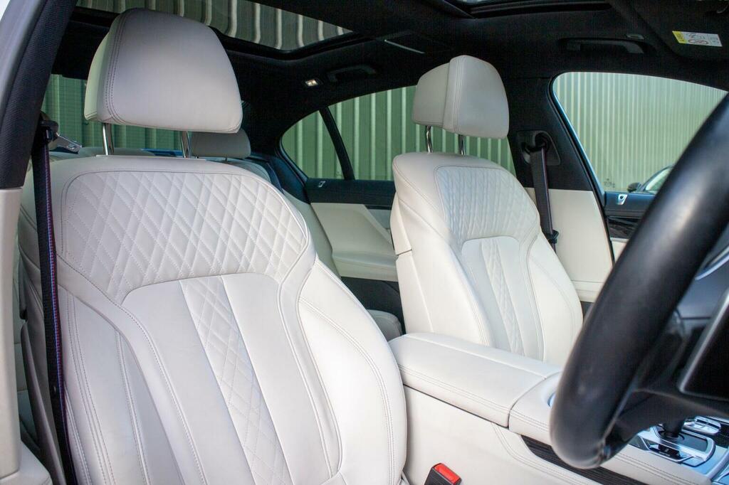 BMW 7 Series 740I 4dr Auto Black #14