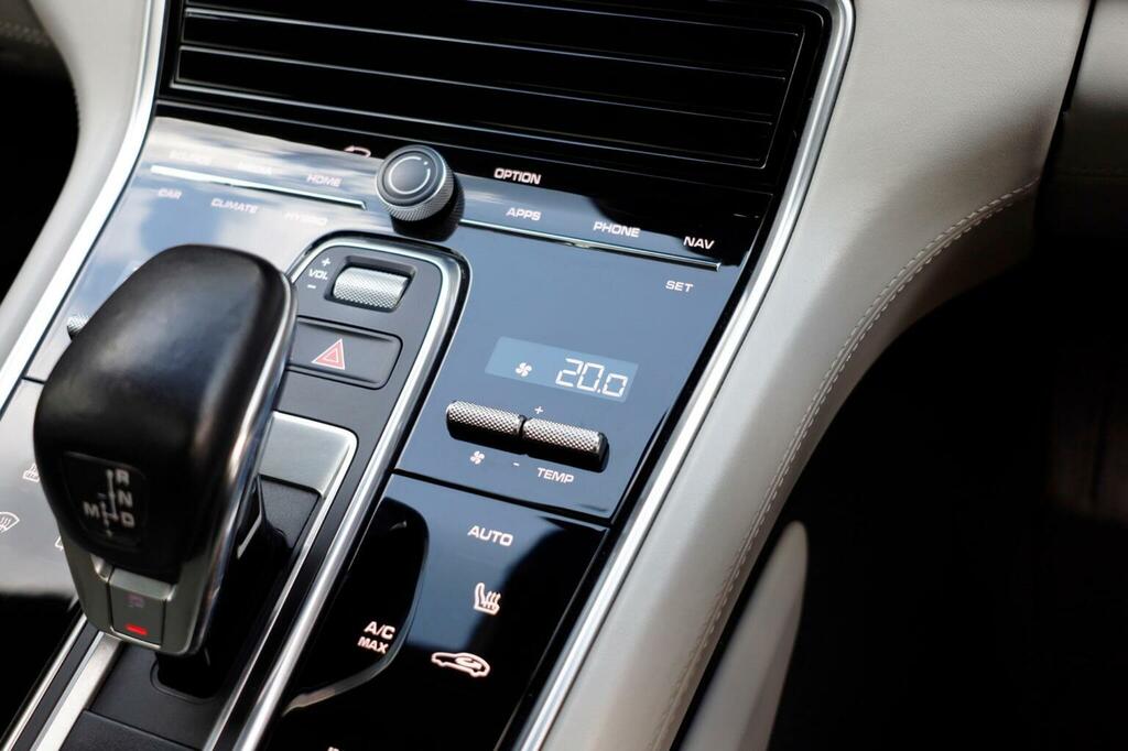 Porsche Panamera Panamera 4S D Grey #34