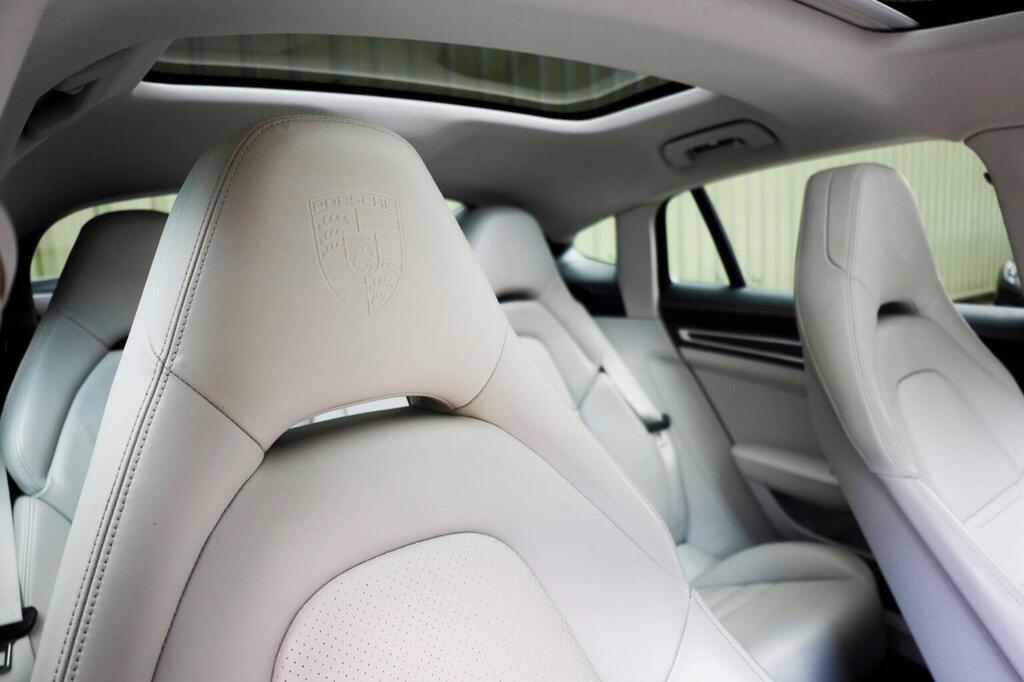Porsche Panamera Panamera 4S D Grey #68
