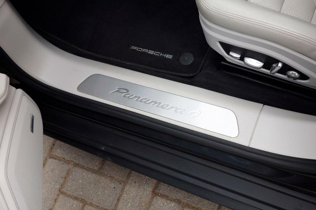 Porsche Panamera Panamera 4S D Grey #80
