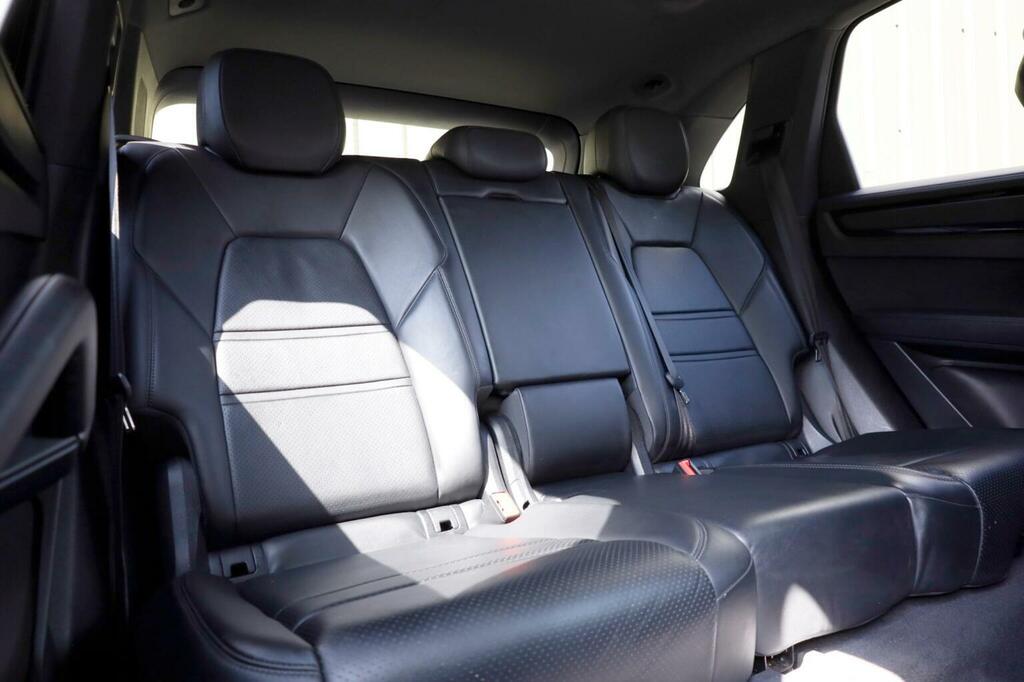Porsche Cayenne 3.0L V6 4Wd Blue #14