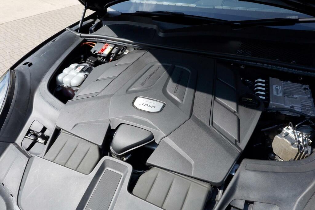 Porsche Cayenne 3.0L V6 4Wd Blue #10