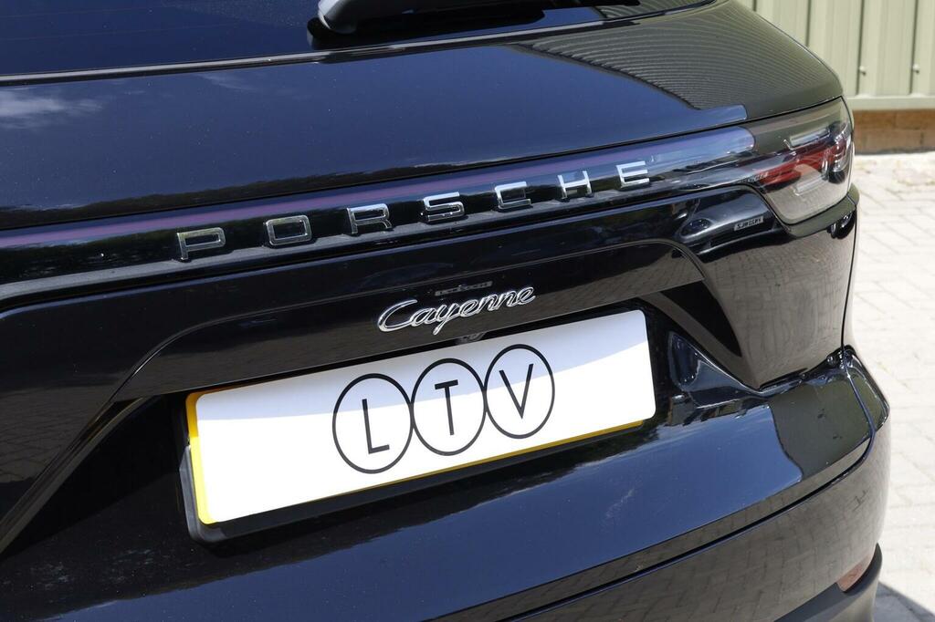 Porsche Cayenne 3.0L V6 4Wd Blue #47