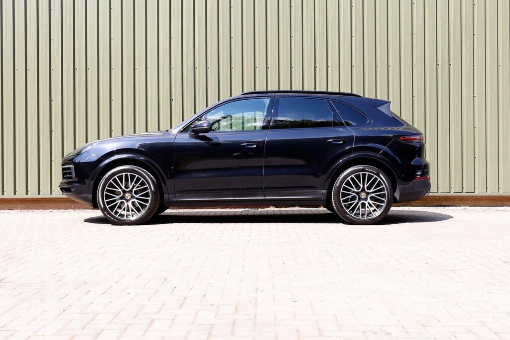 Porsche Cayenne 3.0T V6 Tiptronics 4Wd Euro 6 Ss Black #4