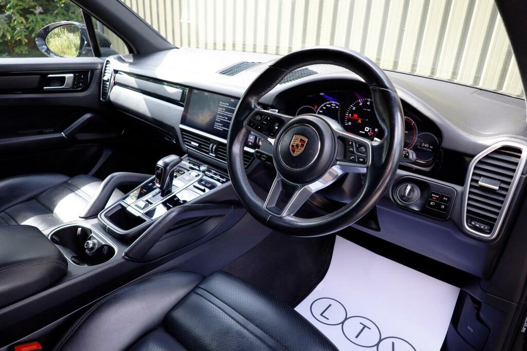 Porsche Cayenne 3.0L V6 4Wd Blue #12
